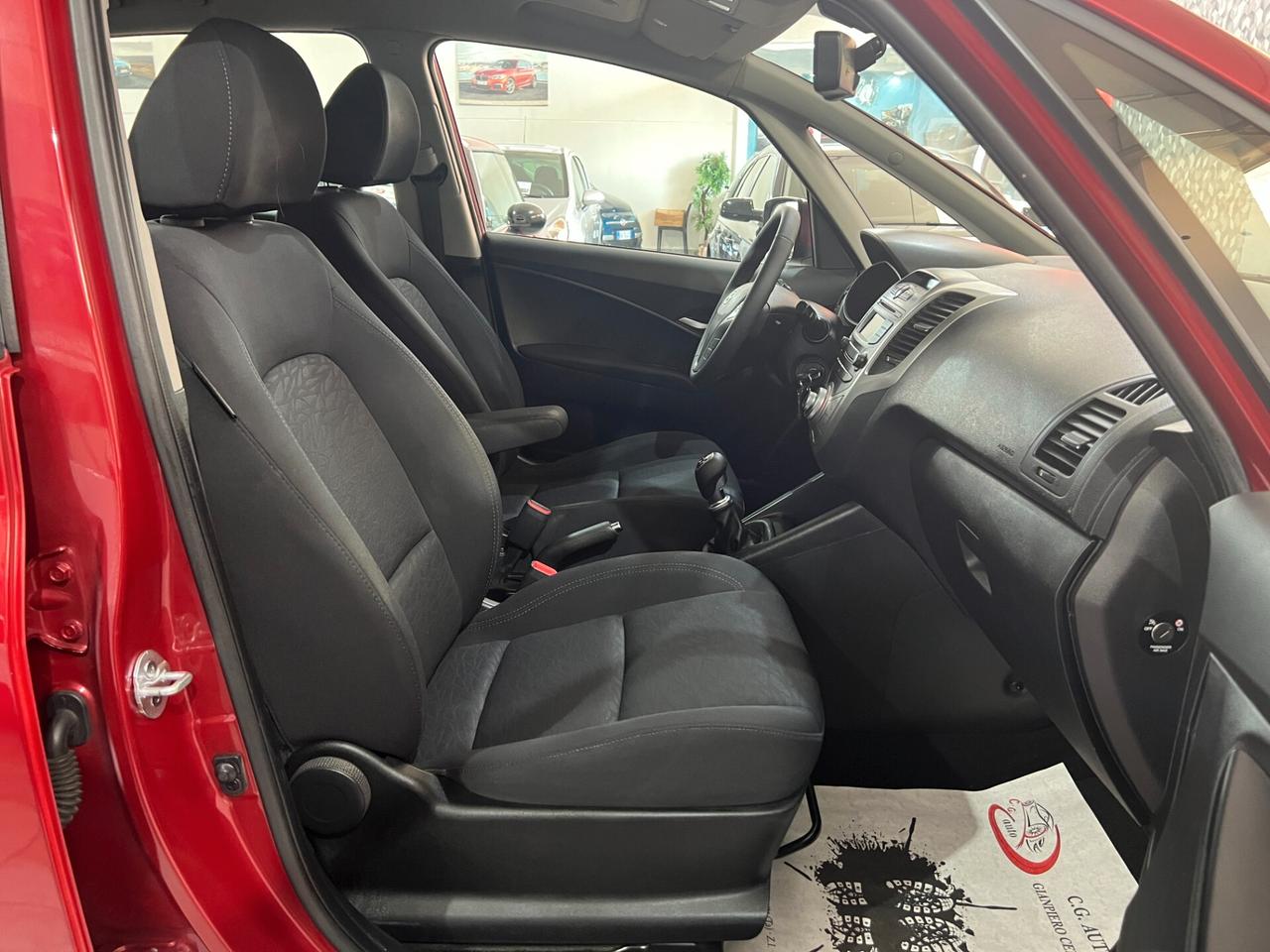 Hyundai iX20 1.4 CRDI 90 CV - STYLE - 2011