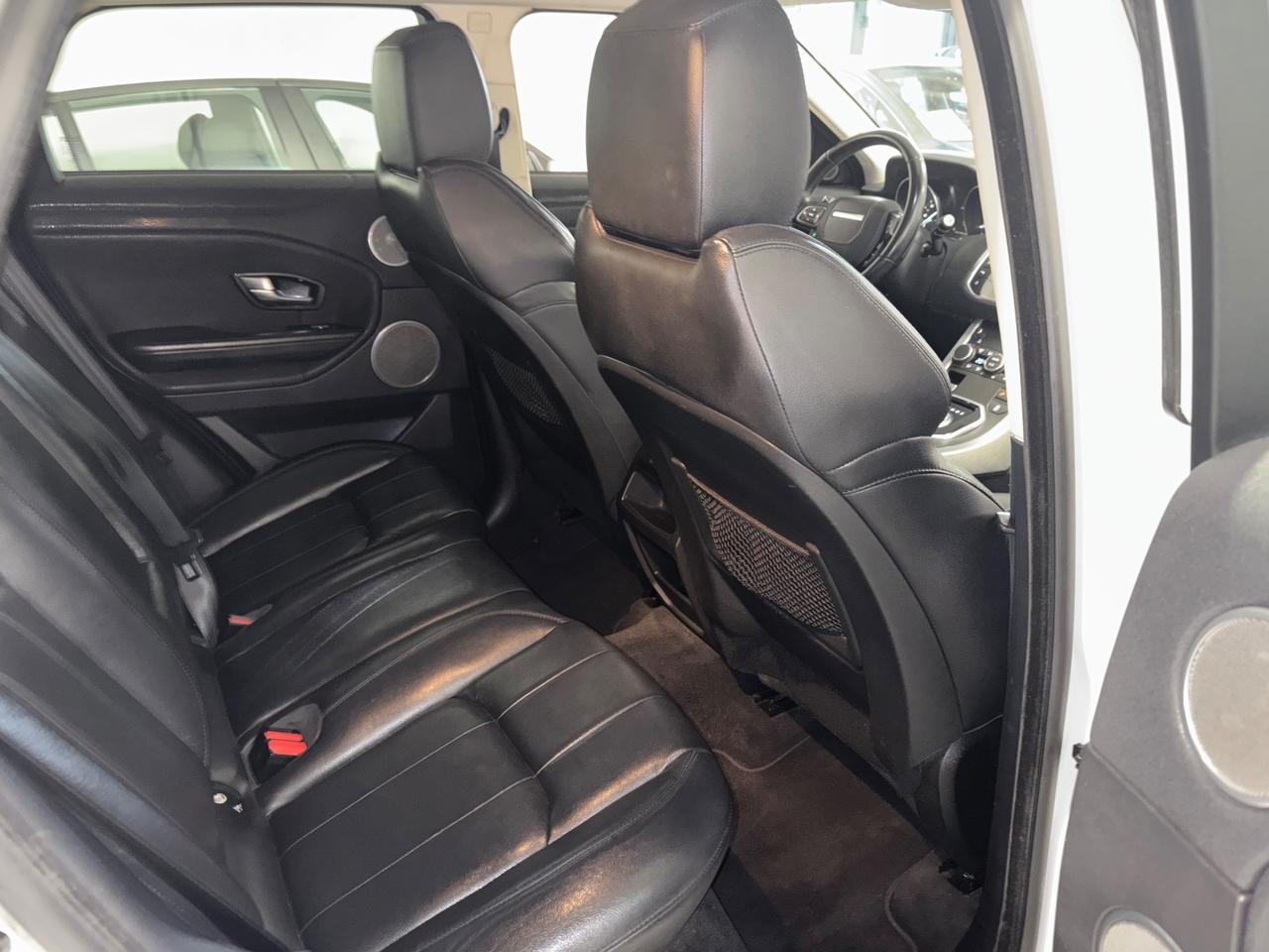 Range Rover Evoque 2.0 TD4 150 CV Pure
