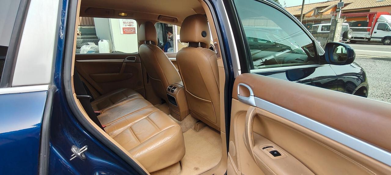 Porsche Cayenne 3.2 V6 cat