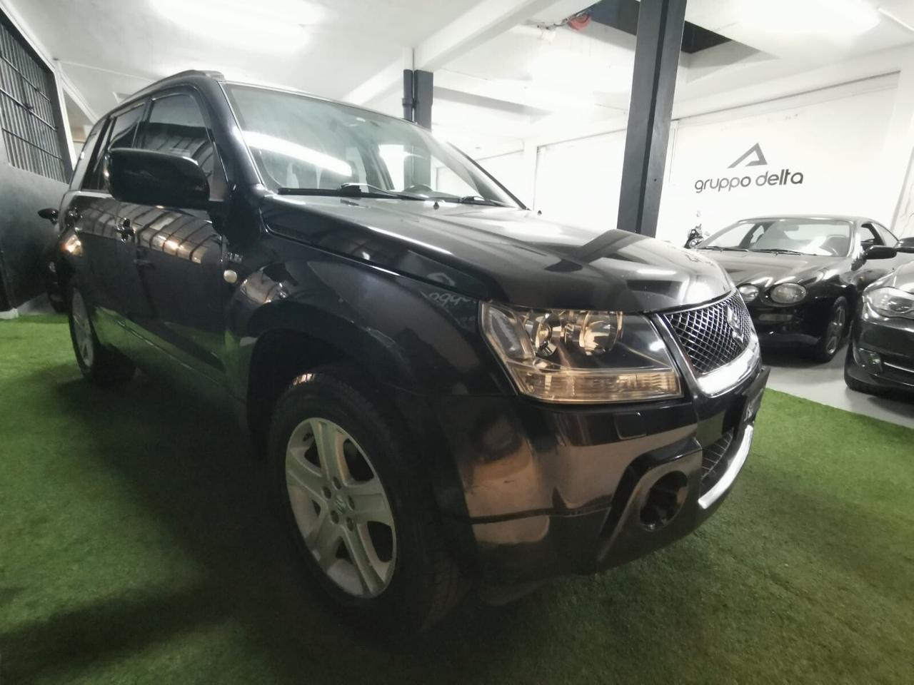 Suzuki Grand Vitara 1.9 DDiS 5 porte Executive GARANZIA 12 MESI