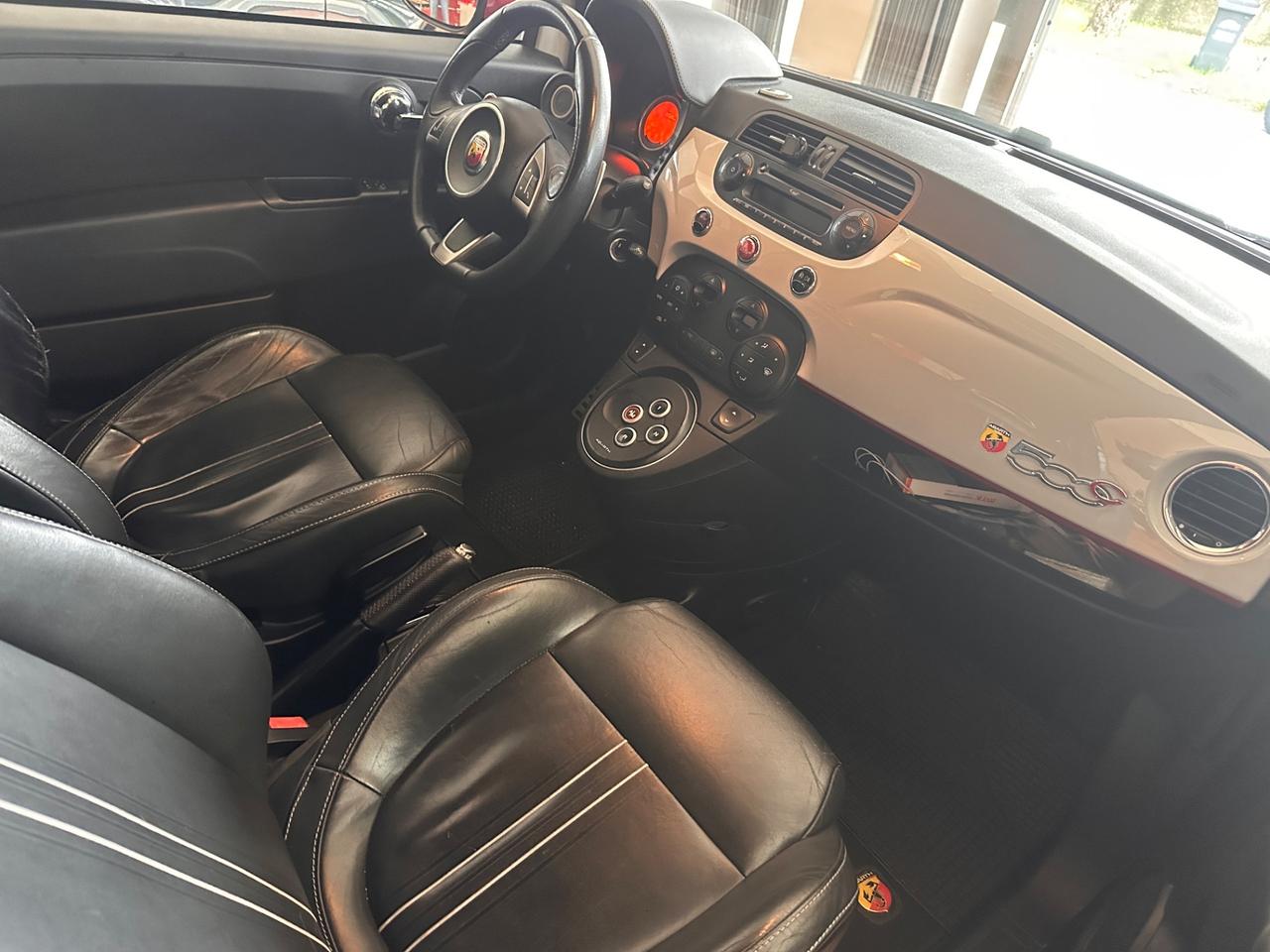 Abarth 500 C 1.4 Turbo T-Jet MTA Bicolore