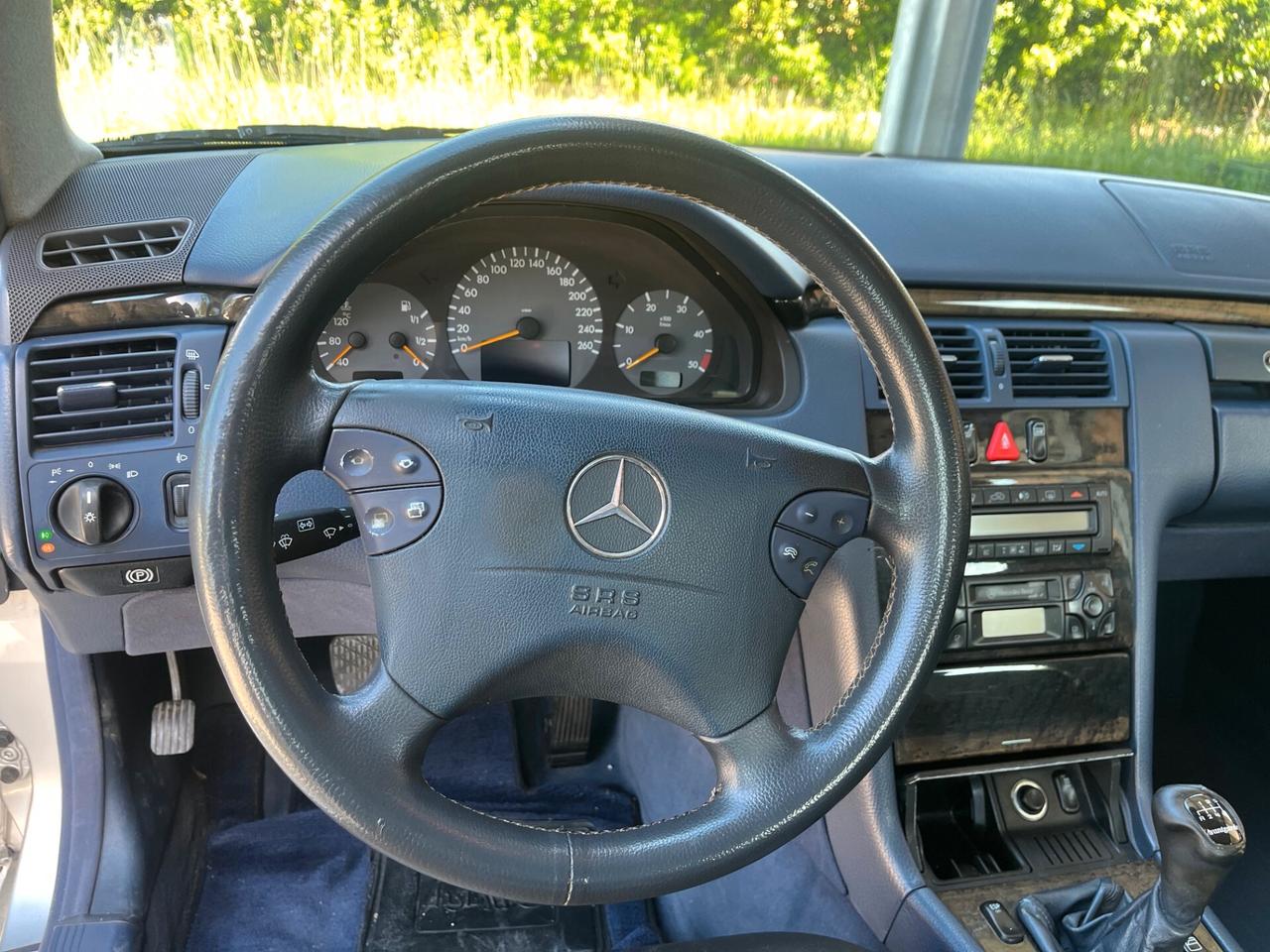 Mercedes-benz E 270 CDI cat Avantgarde