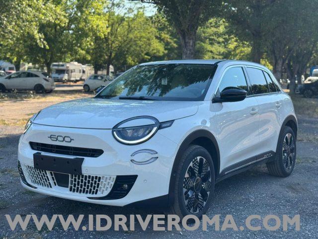 FIAT 600 Hybrid 100 CV DCT MHEV La Prima