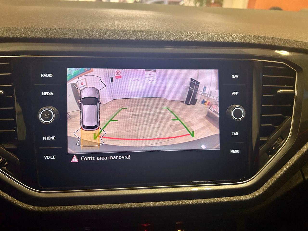 Volkswagen T-Roc 2.0 TDI SCR 150 CV DSG 4MOTION R-LINE