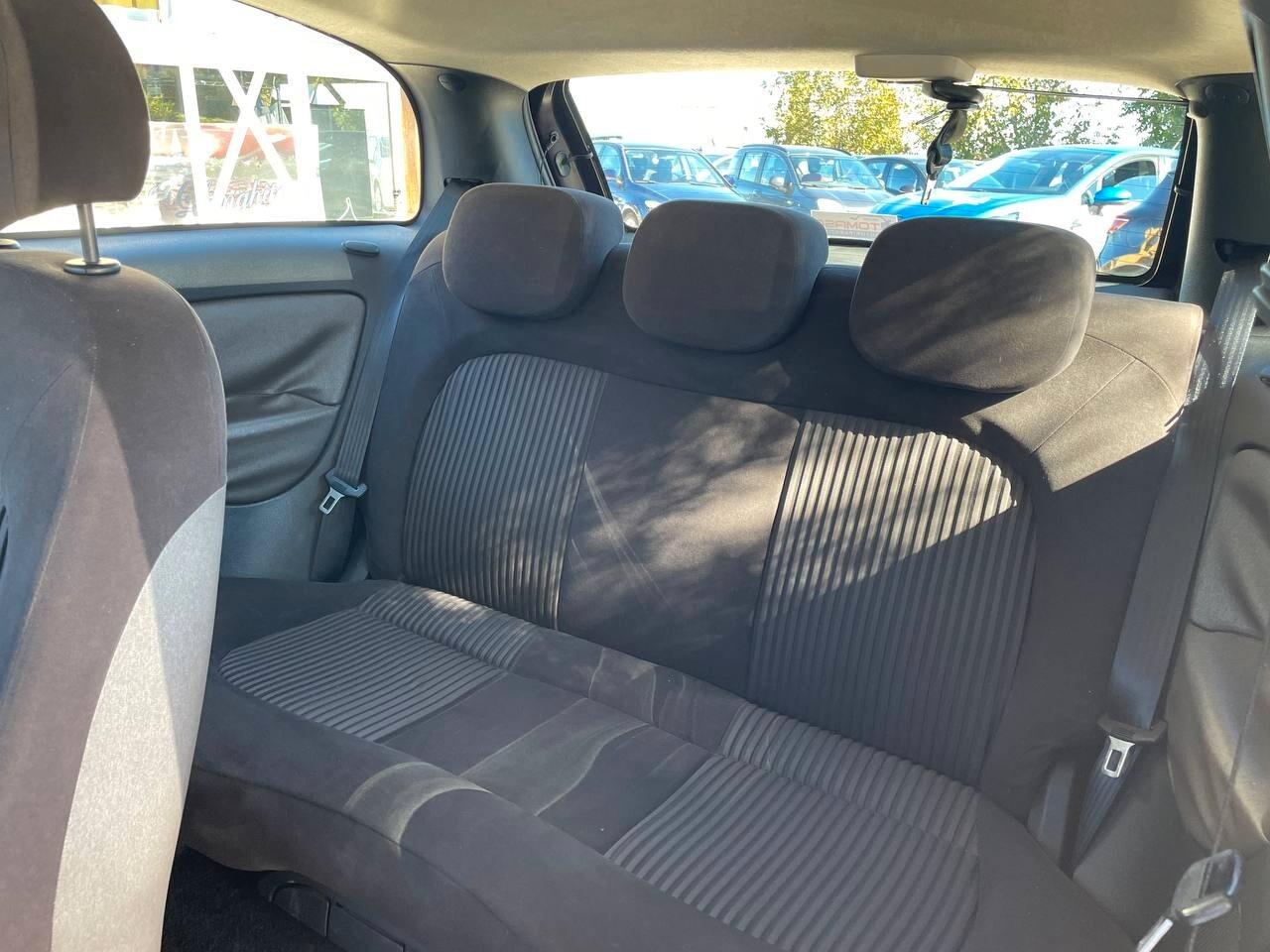 LANCIA YPSILON 1.2 B - 2009