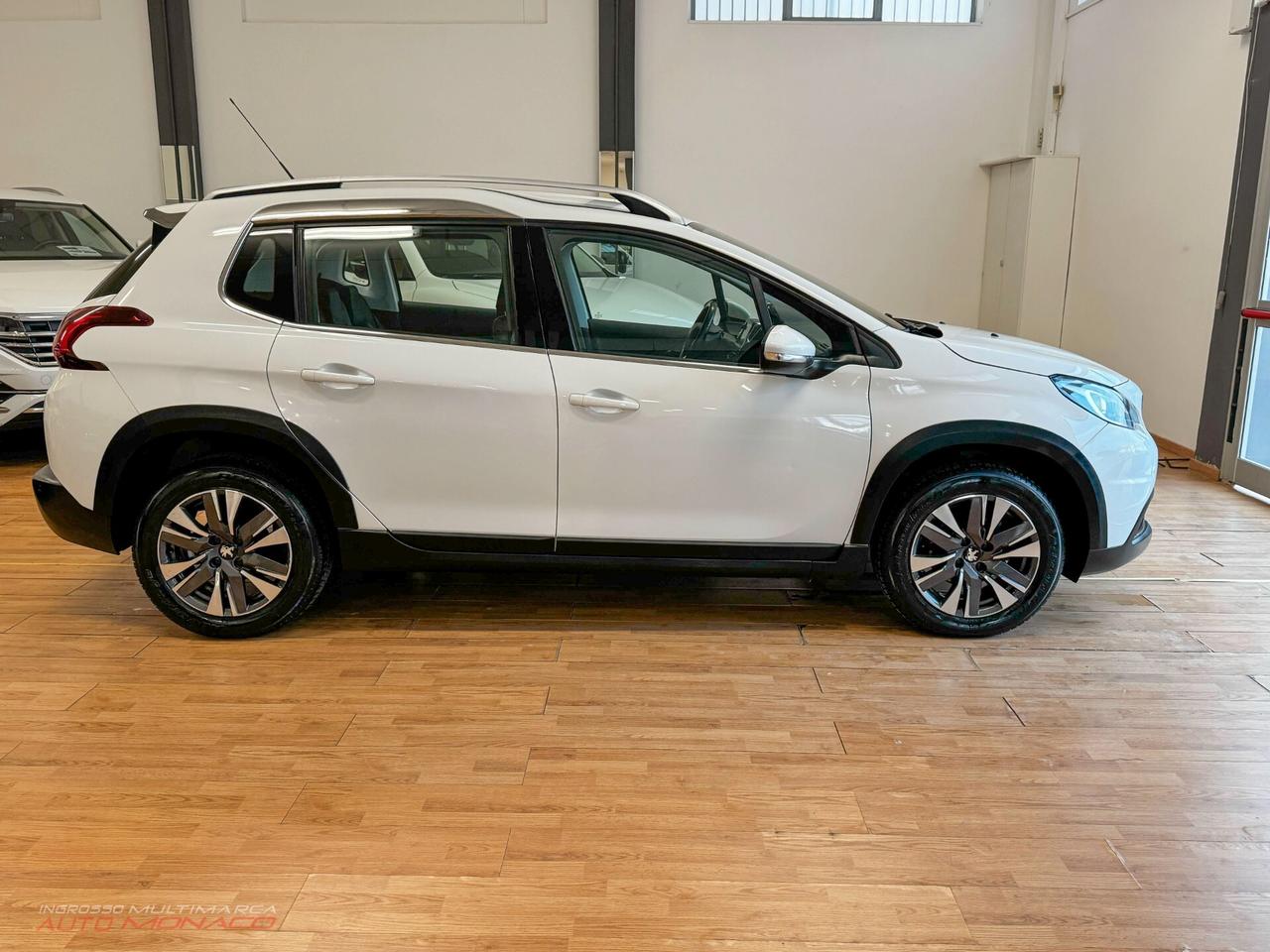 Peugeot 2008 BlueHDi 100cv Allure 2018