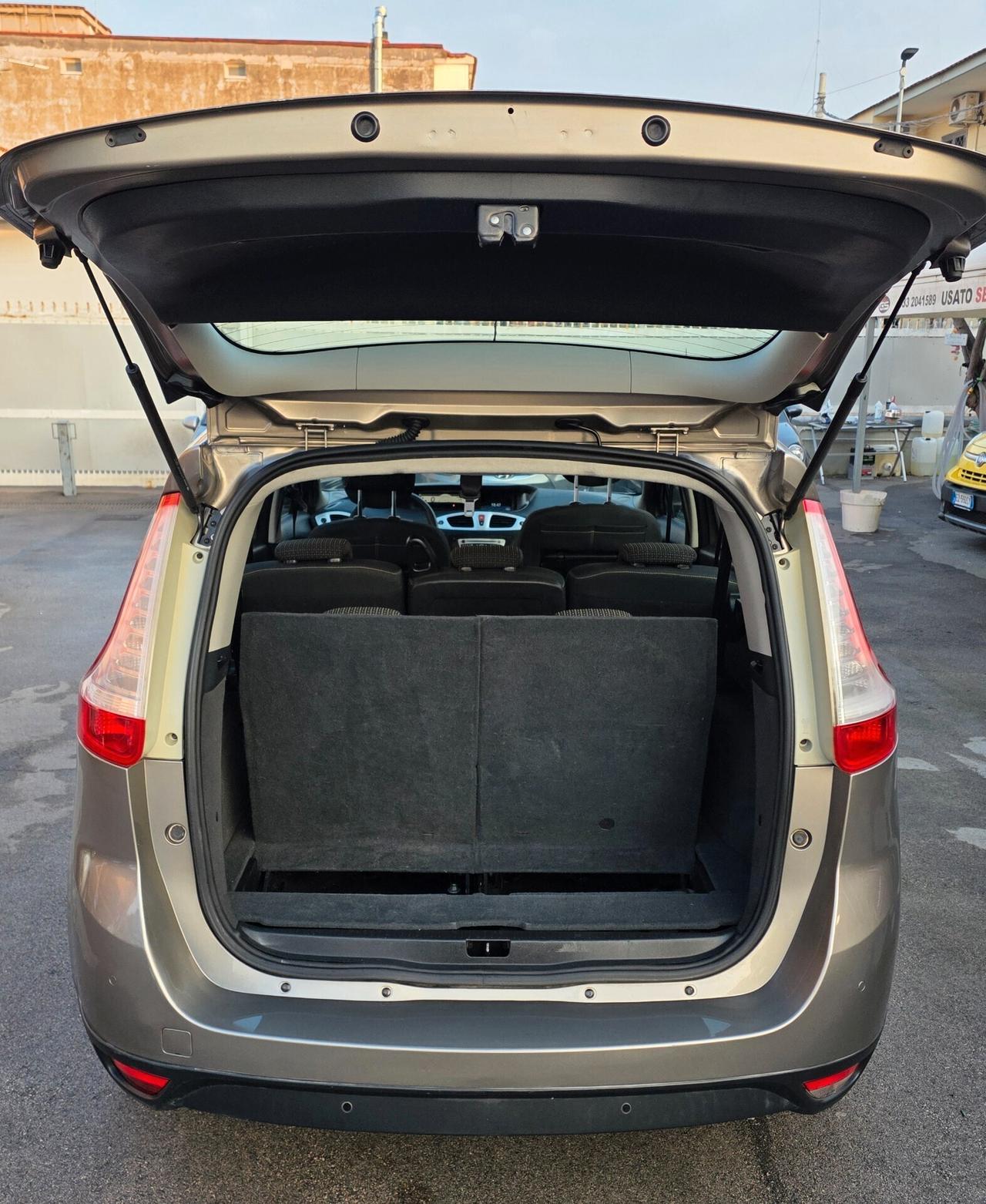 Renault Grand Scénic X-Mod 1.5 dCi 7 posti