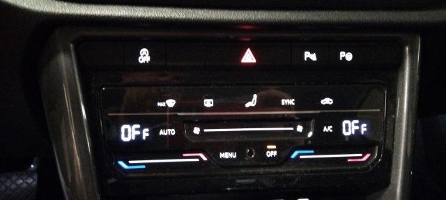VOLKSWAGEN T-Roc 2.0 TDI 150 CV DSG Style FULL LED