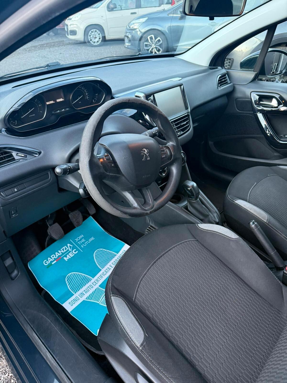 Peugeot 208 PureTech Active