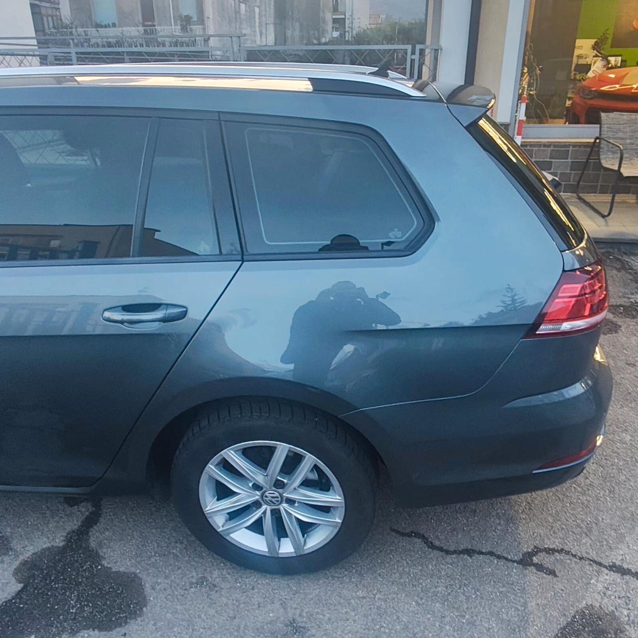 Volkswagen Golf 1.6 TDI