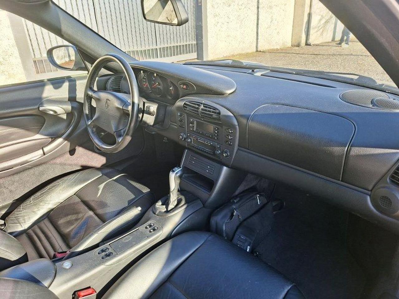 Porsche 911 Carrera 4 cat Coupé