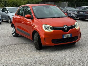 Renault Twingo SCe 65 CV Urban Night