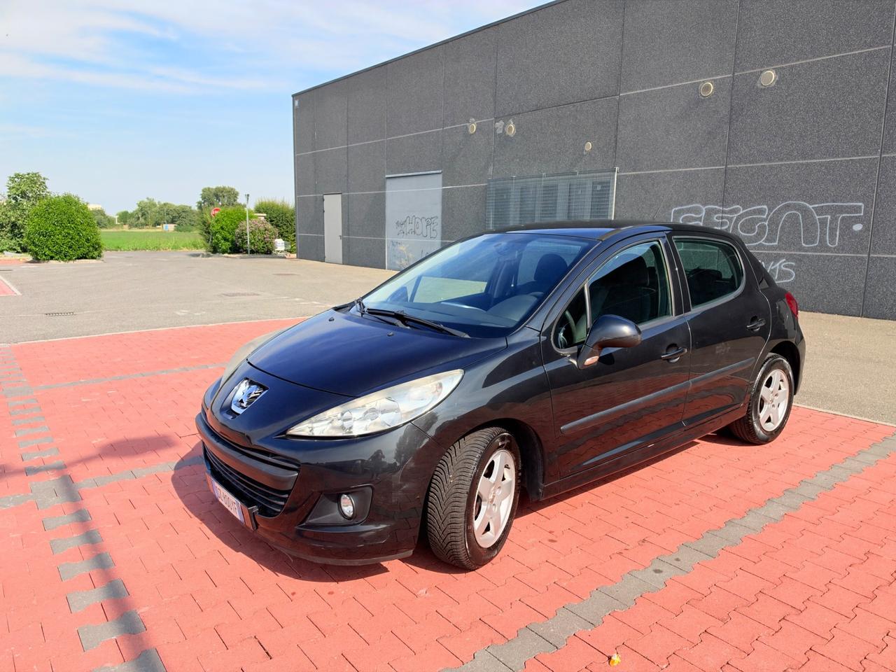 Peugeot 207 1.4 VTi 95CV 5p. XS