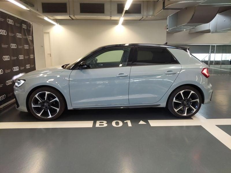 Audi A1 A1 Sportback 30 1.0 tfsi Identity Black 110cv s-tronic