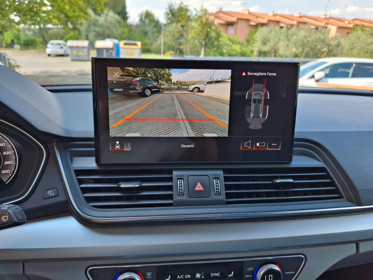 Audi Q5 40 TDI 4x4 con ammortizzatori regolabili