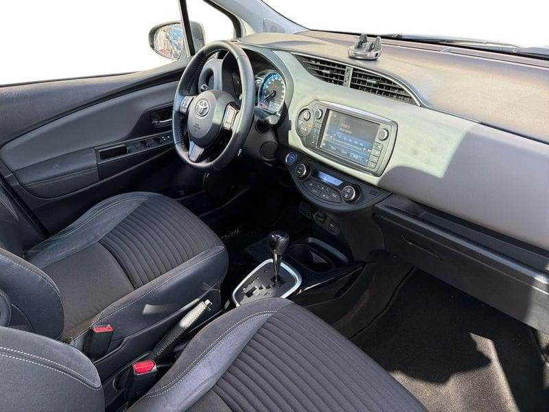 Toyota Yaris Yaris 5p 1.5h lounge my16