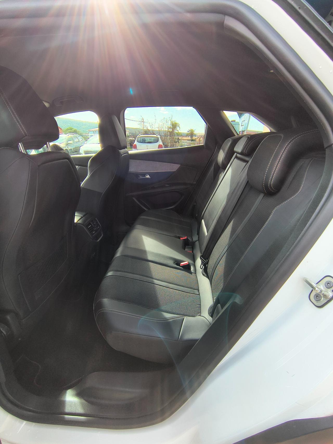 Peugeot 3008 BlueHDi 130 S&S EAT8 GT