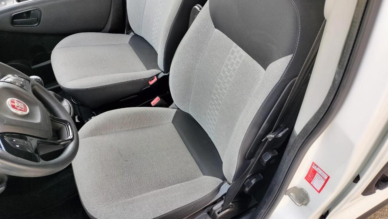 Fiat Qubo FIORINO 1.3 Multijet 95 CV E6 SX N1 Combi 4 POSTI