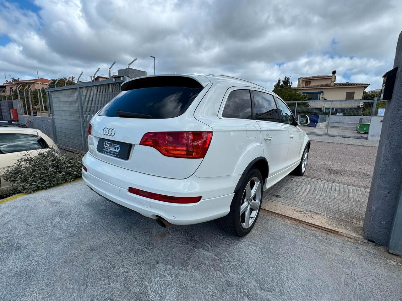 AUDI Q7 SPORT - PERMUTA