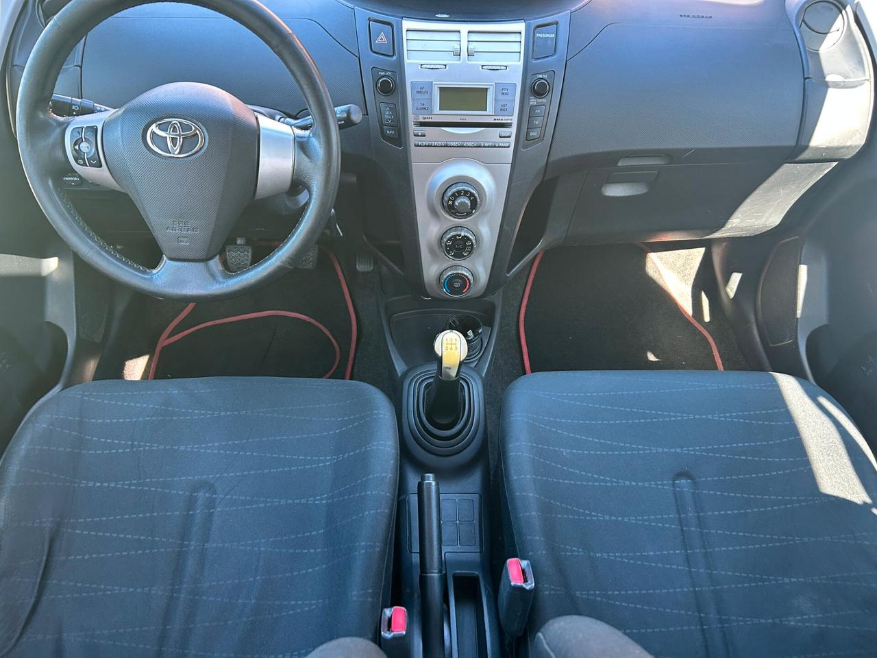 Toyota Yaris 1.3 5 porte Sol Benzina