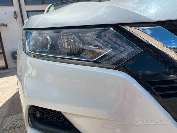 Nissan Qashqai 1.5 dCi 110cv Tekna CERCHI CLIMA CRUISE PDC MULTIFUNZIONE