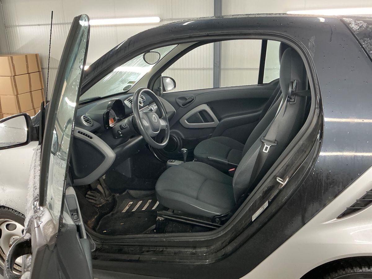 Smart ForTwo 1000 45 kW MHD coupé pure