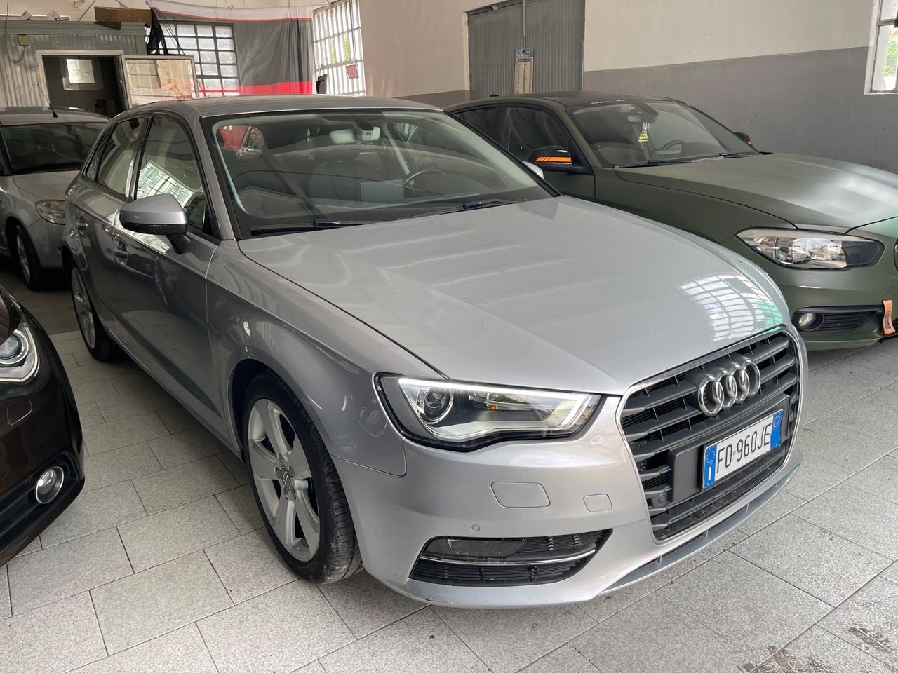 Audi A3 SPB 1.6 TDI clean diesel S tronic Ambition