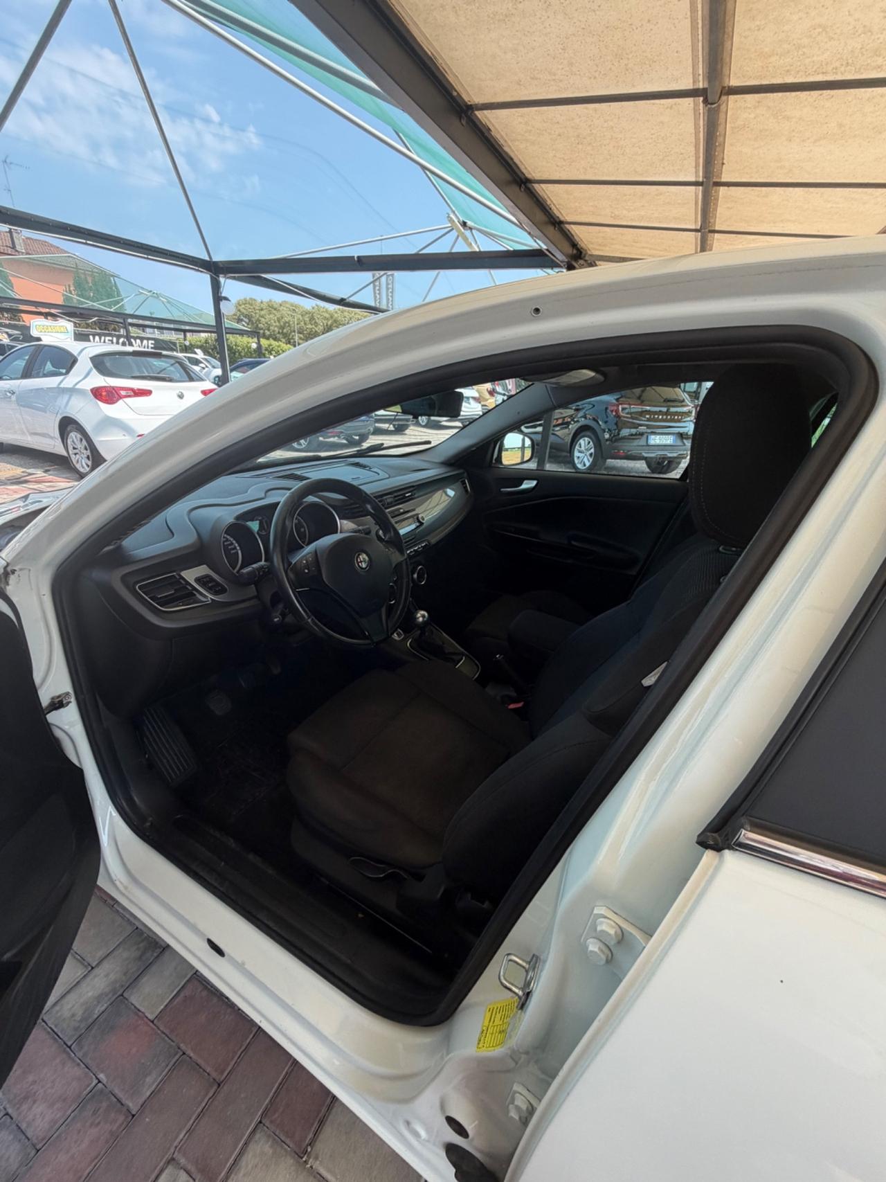 Alfa Romeo Giulietta 1.6 JTDm-2 105 CV Exclusive
