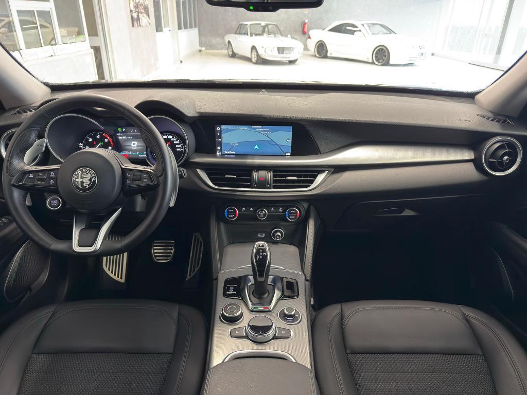 Alfa Romeo Stelvio 2.2 t Sprint Q4 190cv auto