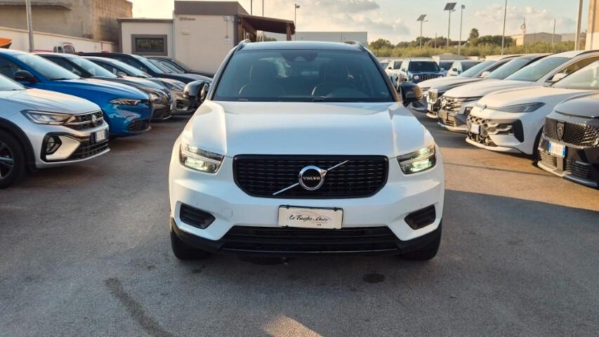 Volvo XC40 D3 AWD R-design (TETTO APRIBILE) - 2019