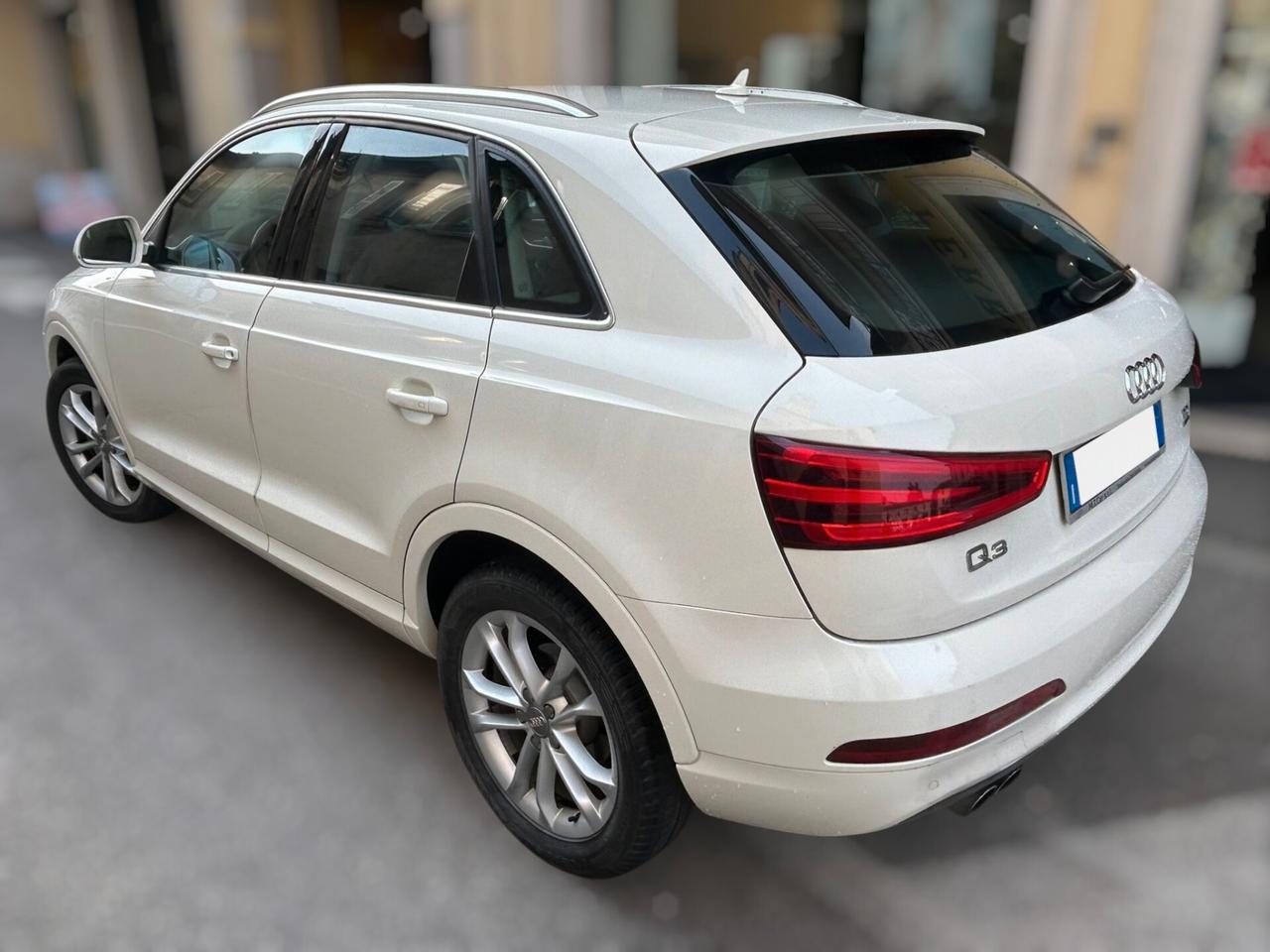 Audi Q3 2.0 tdi quattro 177cv s-tronic