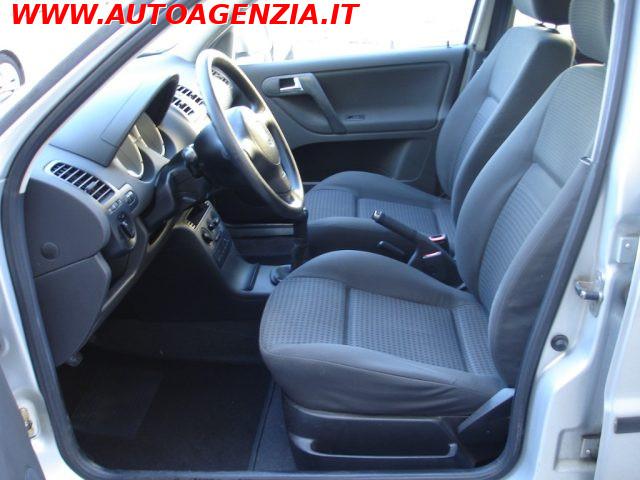 VOLKSWAGEN Polo 1.4 16V cat 5p. Comfortline AC POCHI KM