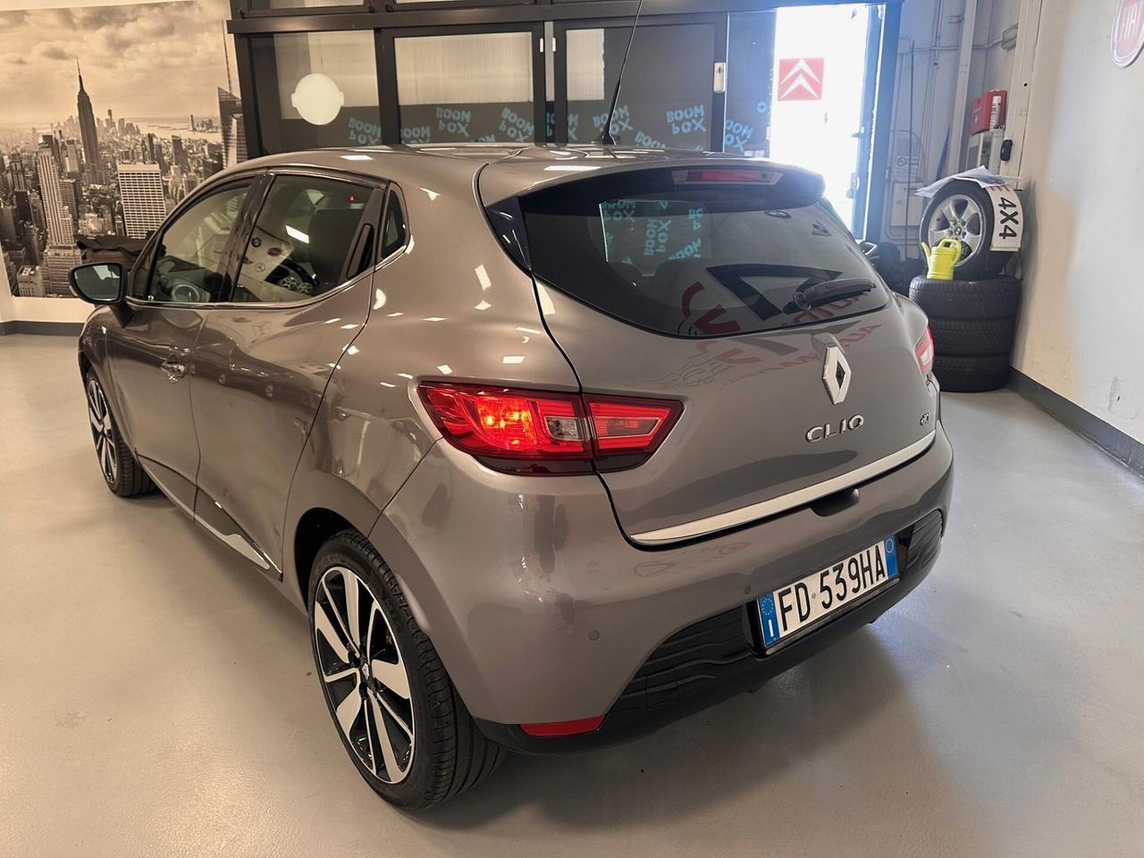 RENAULT CLIO 1.5 DCI 75 cv 5 porte