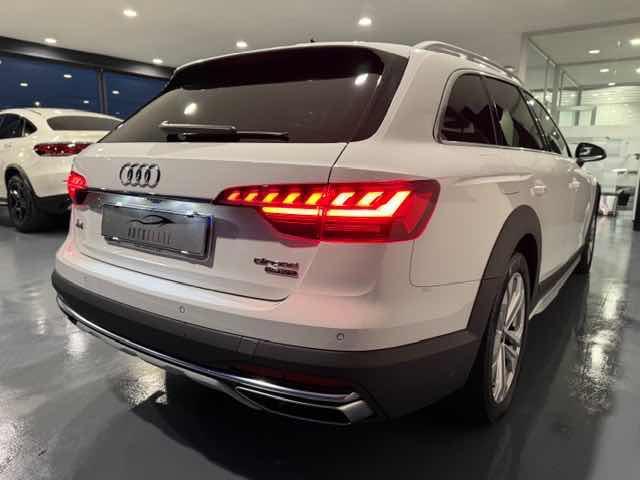 AUDI A4 allroad 50 TDI tiptronic Identity Contrast