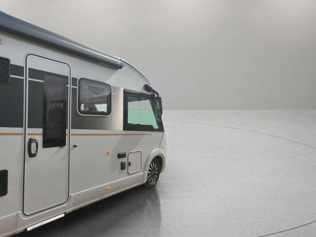 MERCEDES-BENZ Adria Super Sonic 890 LC