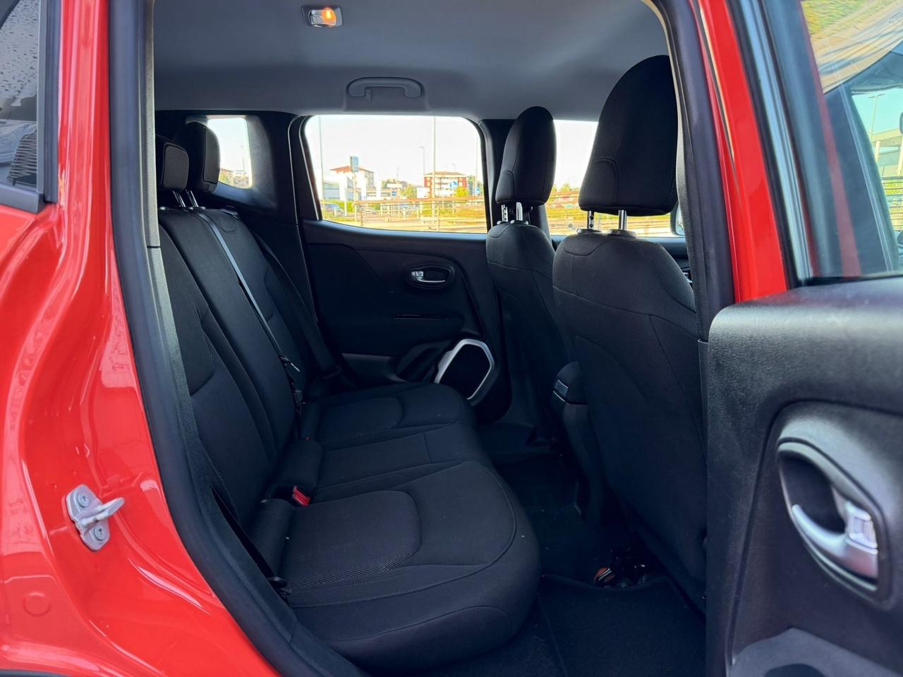 Jeep Renegade 1.6 E-TorQ EVO Sport