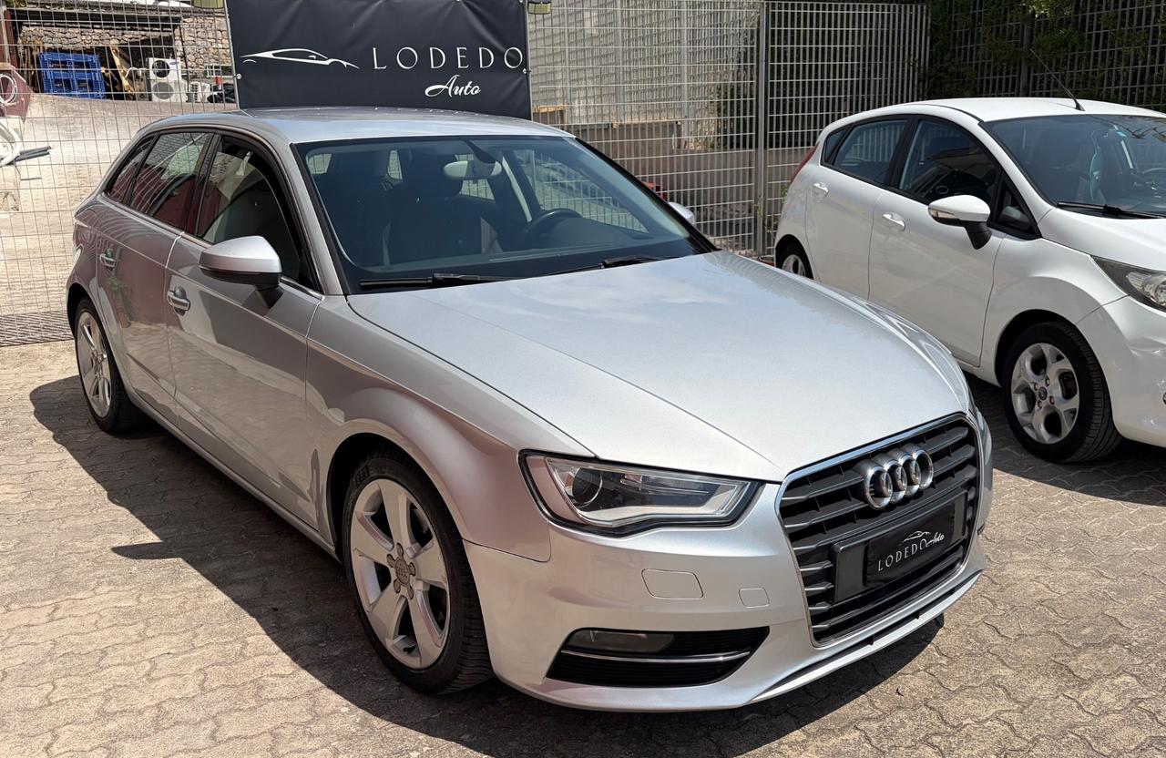 Audi A3 SPB 1.6 TDI Ambition - 2014