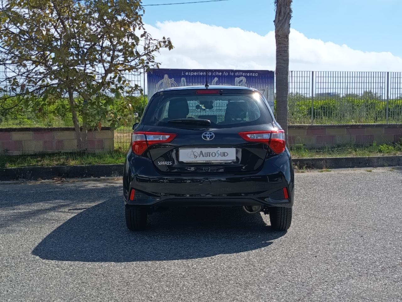 TOYOTA Yaris 1.0 72 CV 5p. Cool SOLO 29.000 KM