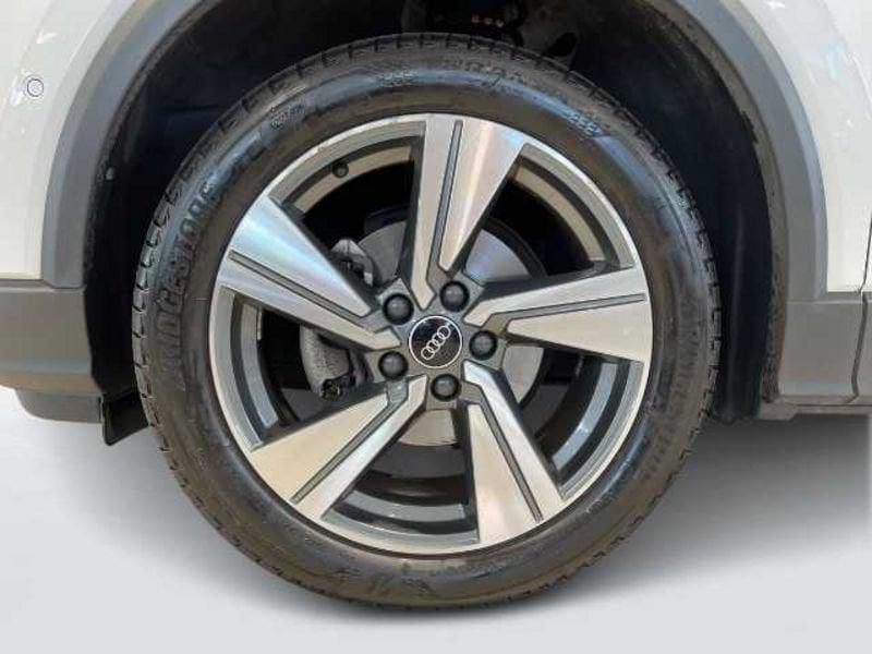 Audi Q2 I 2021 30 2.0 tdi Admired s-tronic