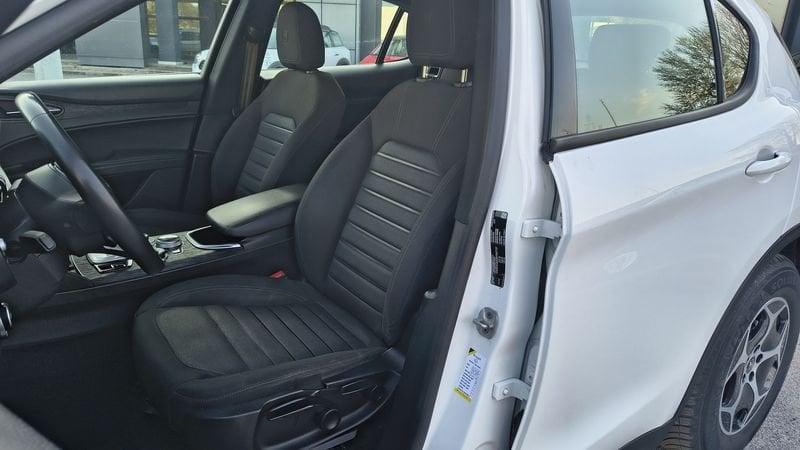 Alfa Romeo Stelvio 2.2 TD 190 CV Super Business AT8 Q4