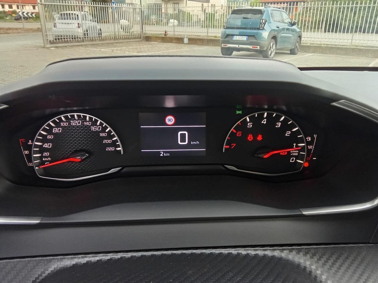 Peugeot 208 NUOVA Business Turbo 100cv
