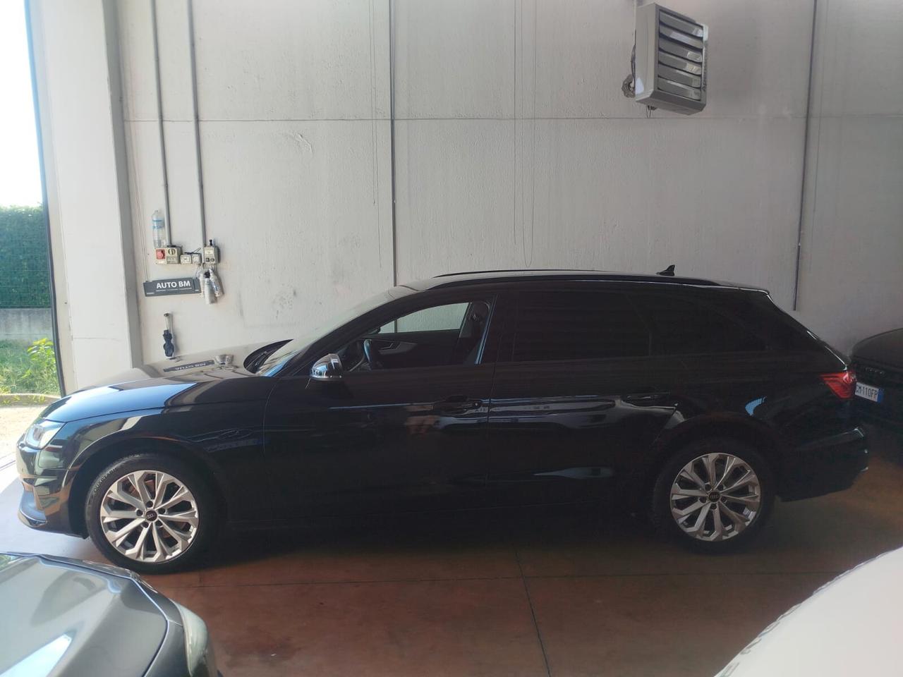 Audi A4 Avant 35 TDI S tronic Business
