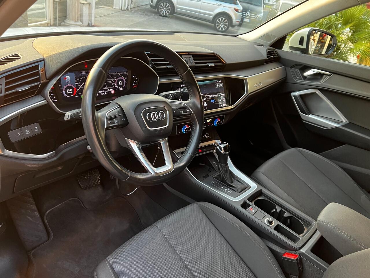 Audi Q3 35 TDI S tronic Advanced-2019- LED- NAVI