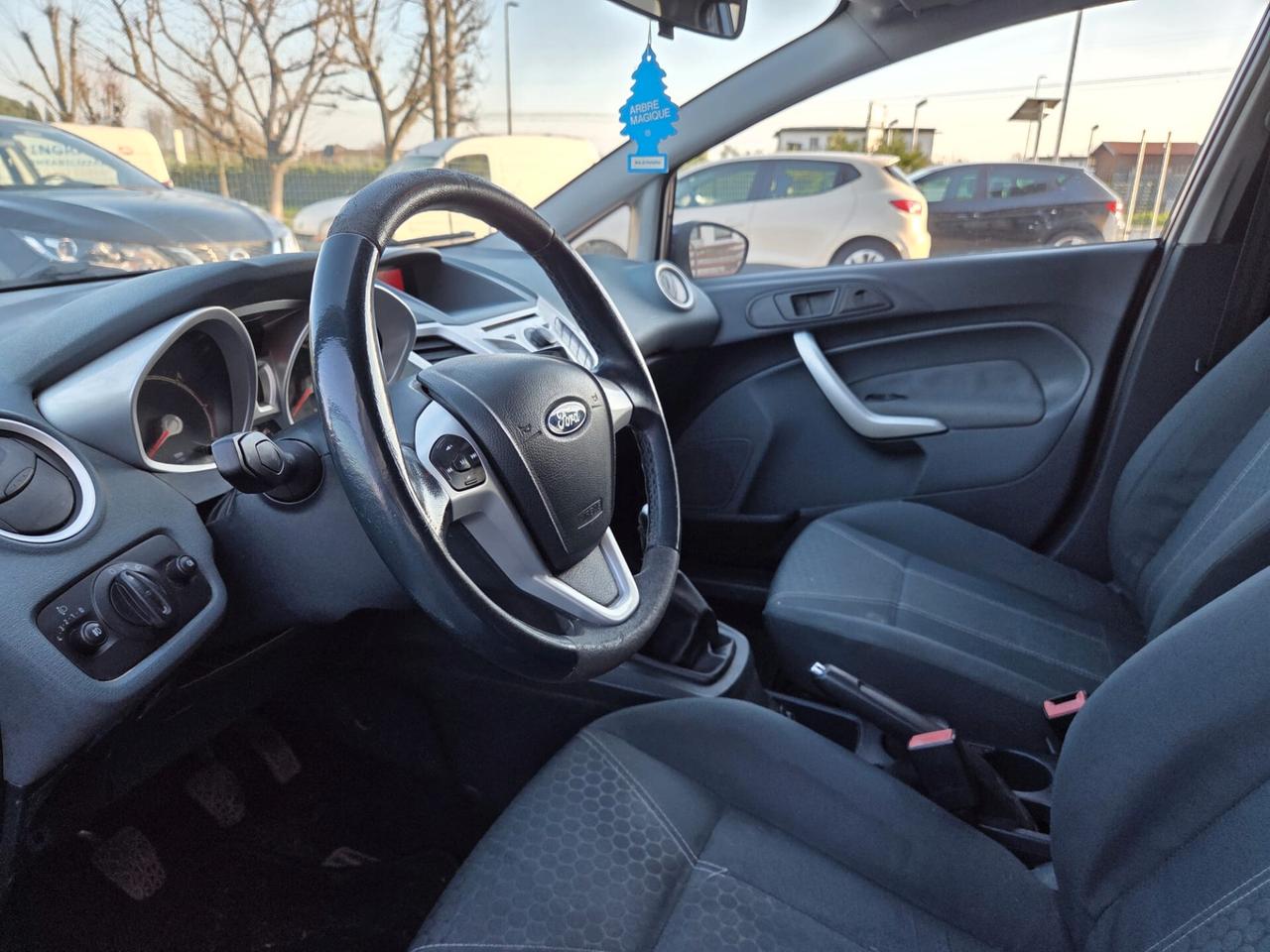 Ford Fiesta 1.4 TDCi 5p. Titanium