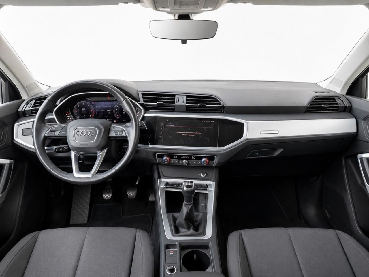 Audi Q3 35 TDI Business