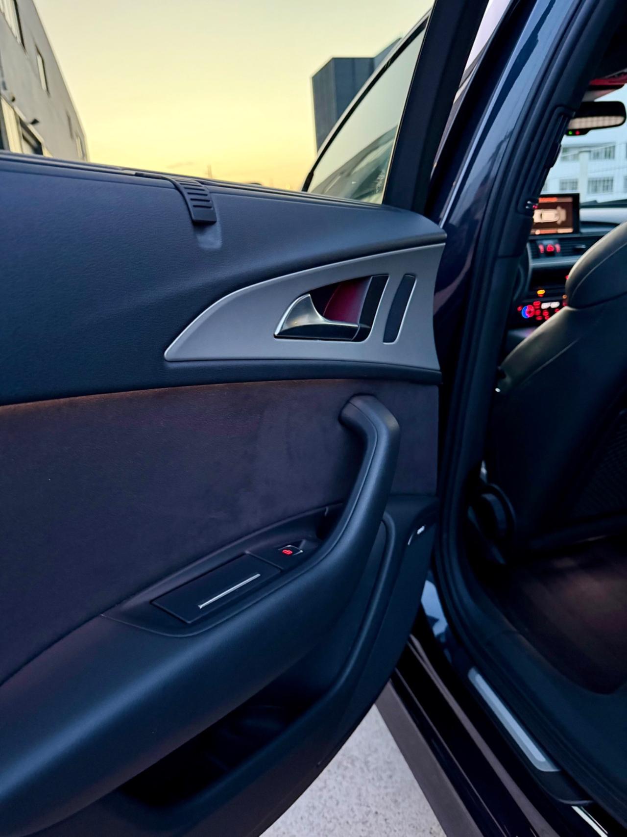 Audi A6 Avant 3.0 TDI 272 CV quattro S tronic Business Plus