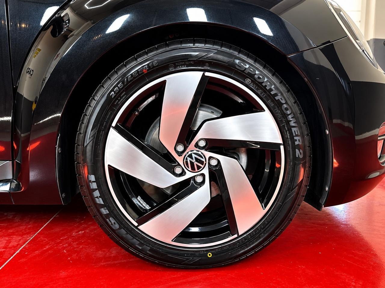 Volkswagen Maggiolino 1.6 tdi Sport