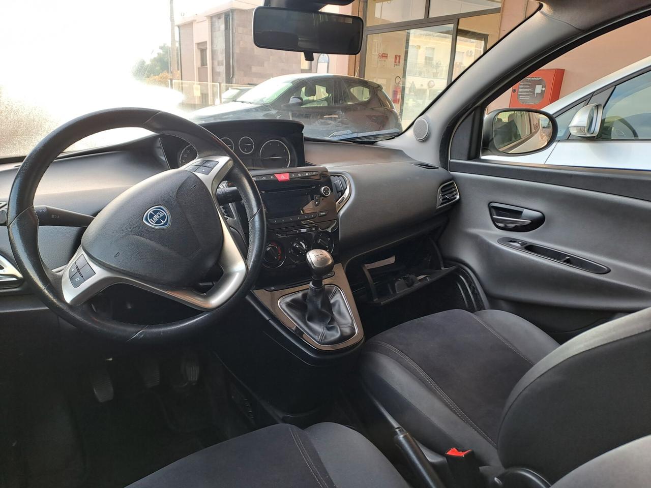 Lancia Ypsilon 1.3 MJT 16V 95 CV 5 porte S&S Gold