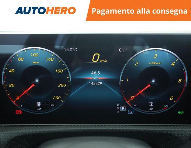 MERCEDES-BENZ A 180 d Automatic Premium