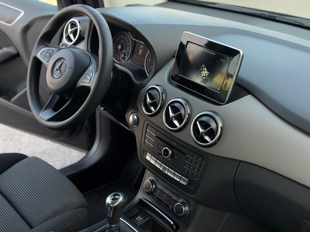 Mercedes-benz B 180 km 95.000 !